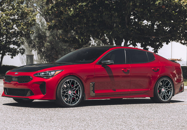 Kia Stinger with AB-10S 19 inch wheel in Satin Gunmetal